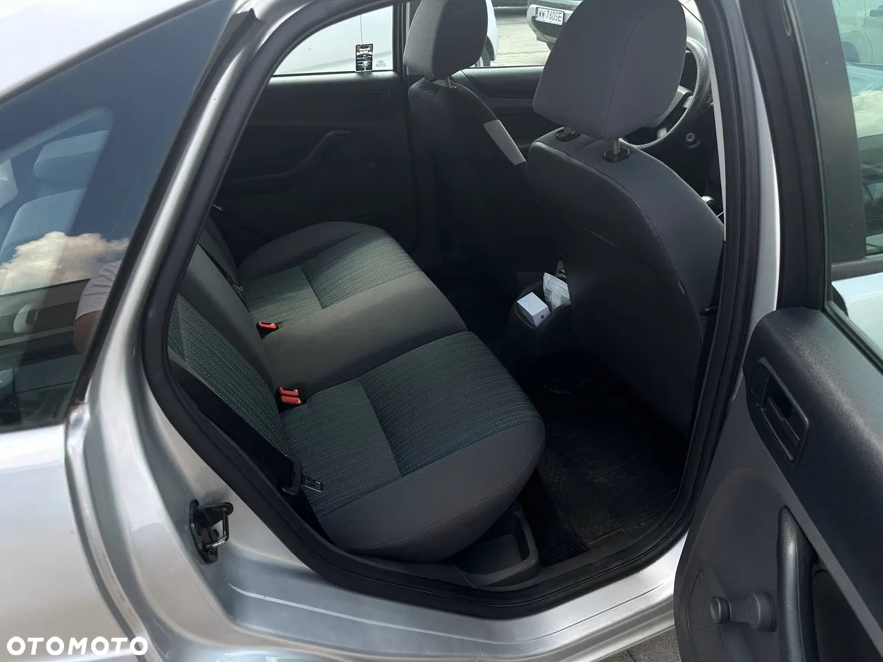 Ford Focus 1.6 FX Silver - 7