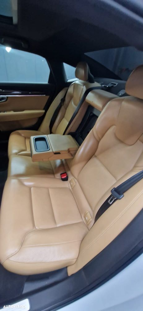 Volvo S90 T6 AWD Geartronic Momentum - 12