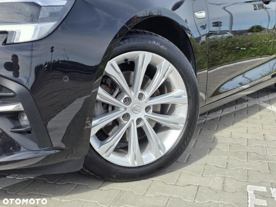 Opel Insignia - 8
