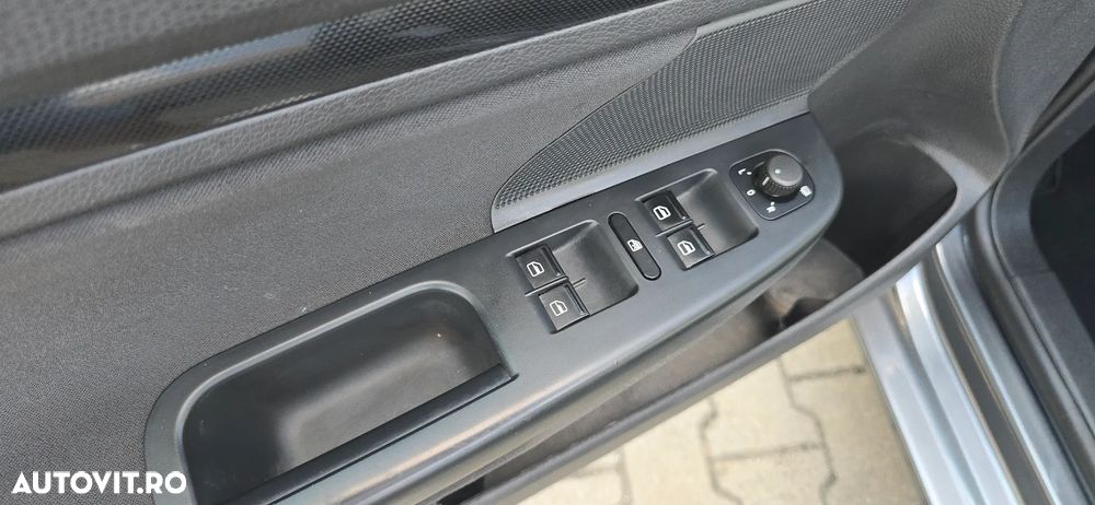 Volkswagen Golf 1.2 TSI Highline DSG BlueMotion Technology - 15