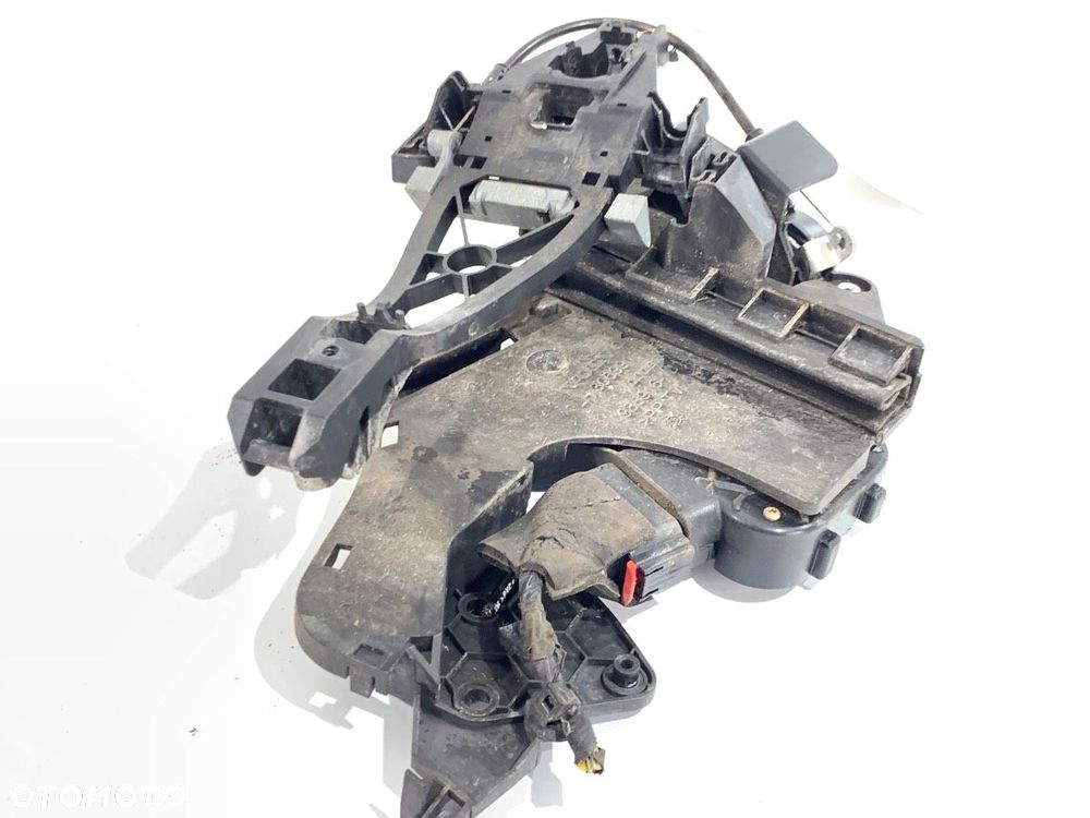 ZAMEK DRZWI LEWY TYŁ  VOLVO V50 (545) 2003 - 2012 1.6 D 80 kW [109 KM] olej napędowy 2005 - 2012 - 2