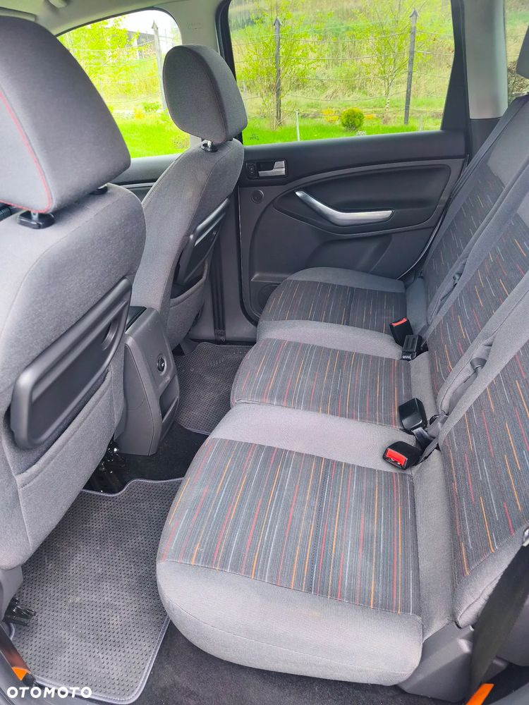 Ford C-MAX 1.6 TDCi Ghia - 16