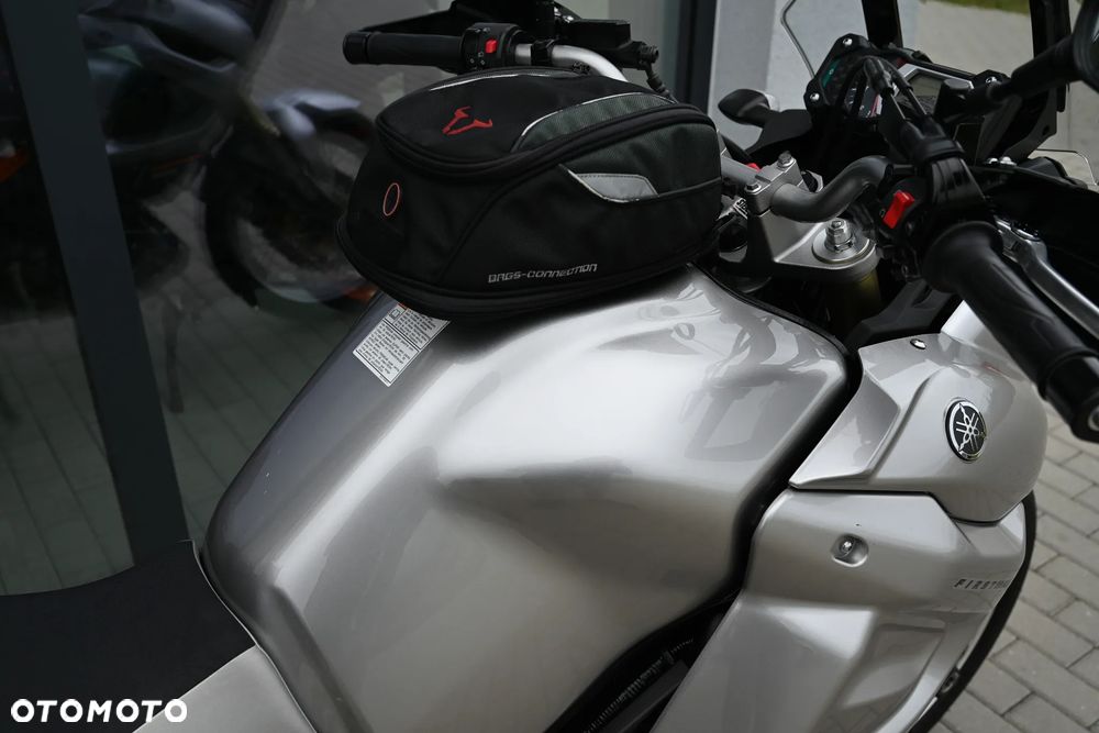 Yamaha Super Tenere - 21