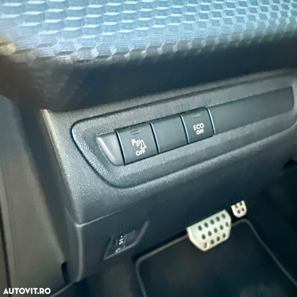 Peugeot 2008 - 19