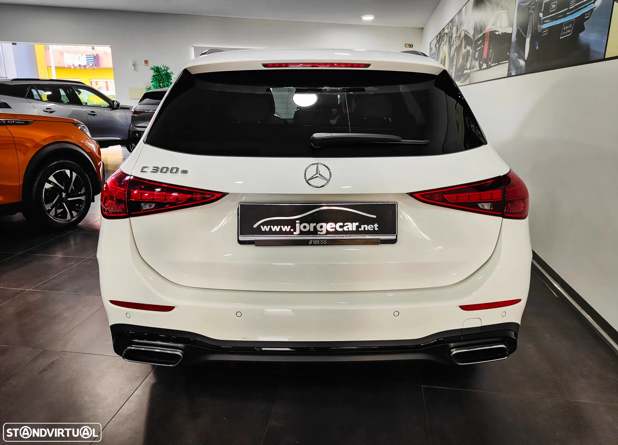 Mercedes-Benz C 300 e AMG Line - 5