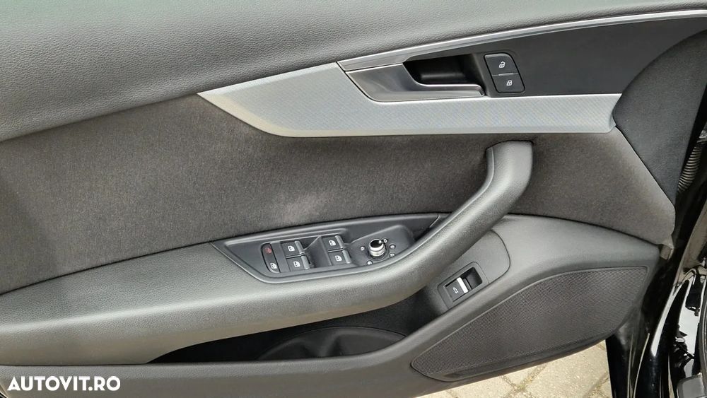 Audi A4 2.0 TDI S tronic Sport - 18