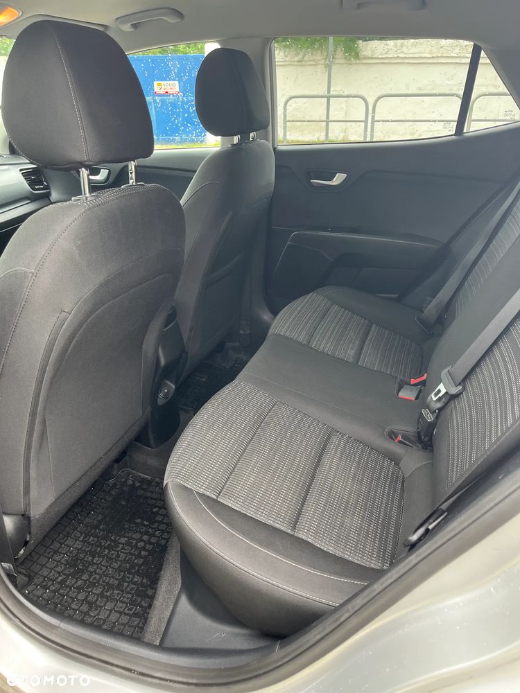 Kia Stonic 1.0 T-GDI L - 9