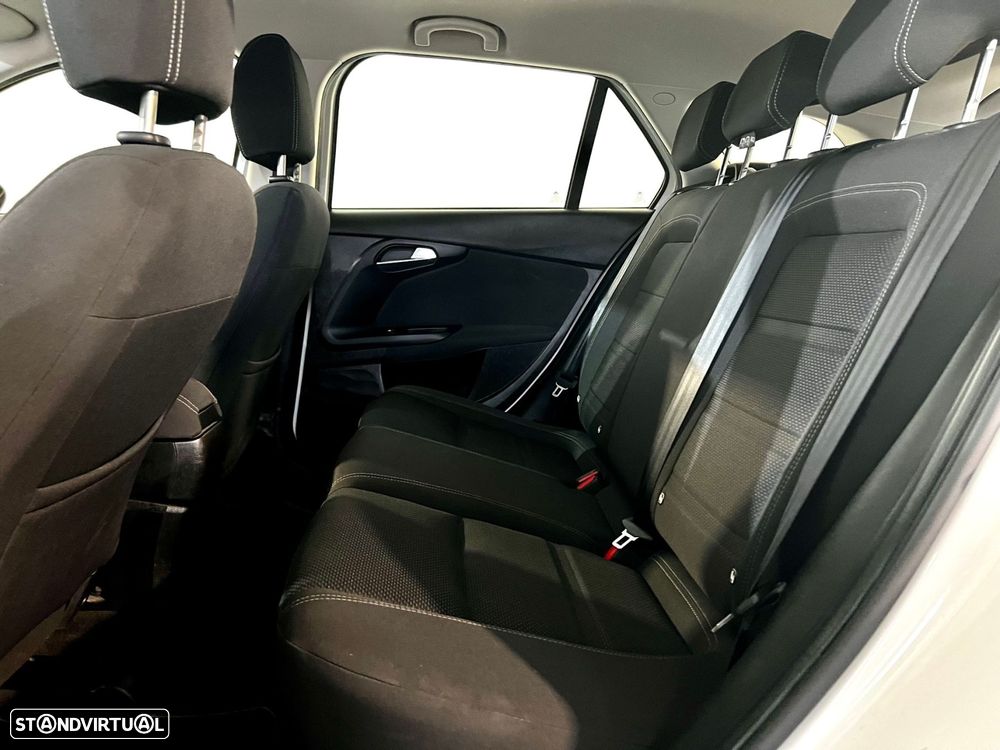 Fiat Tipo Station Wagon 1.3 M-Jet Lounge - 16