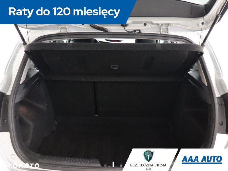 Kia Ceed - 16