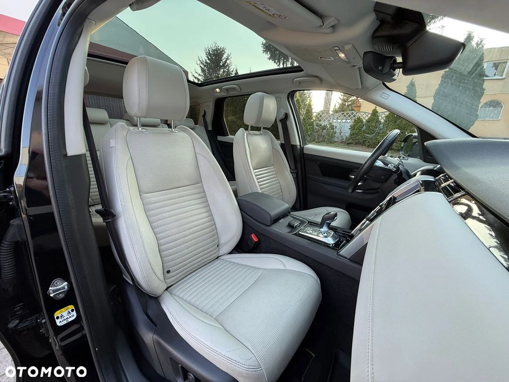 Land Rover Discovery Sport 2.0 P200 mHEV HSE - 13