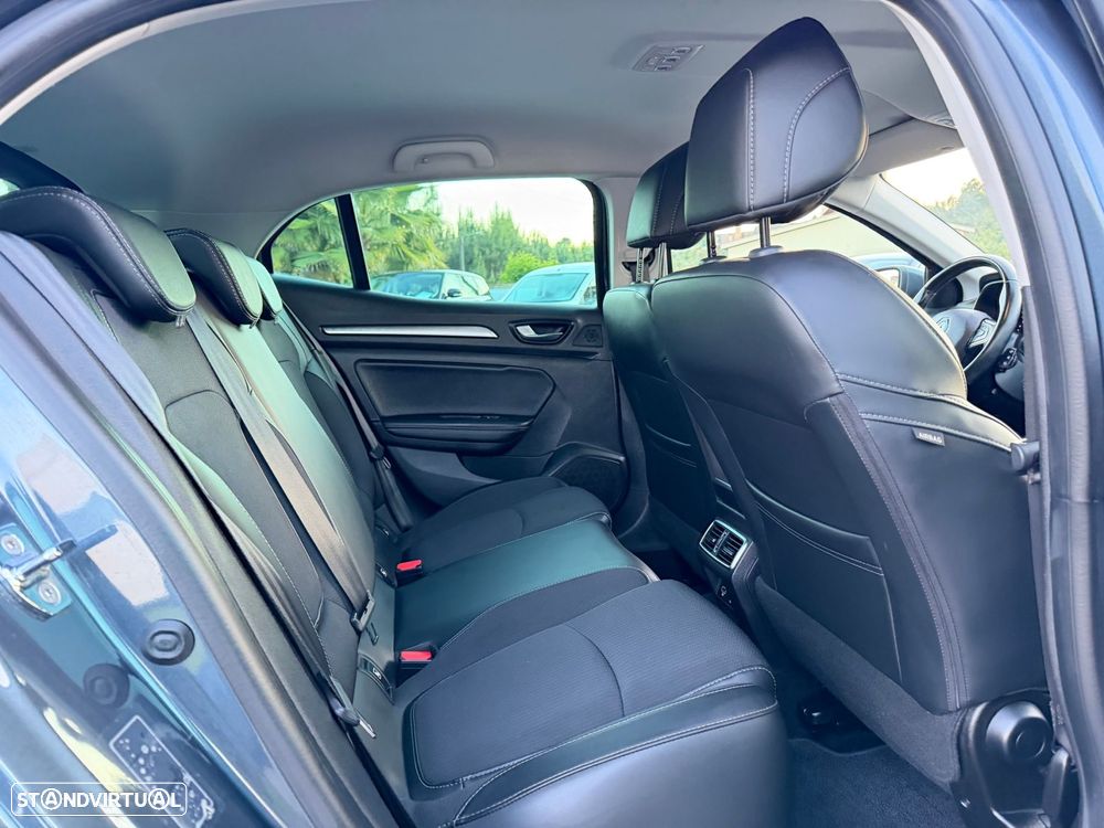 Renault Mégane 1.5 Blue dCi Intens - 47