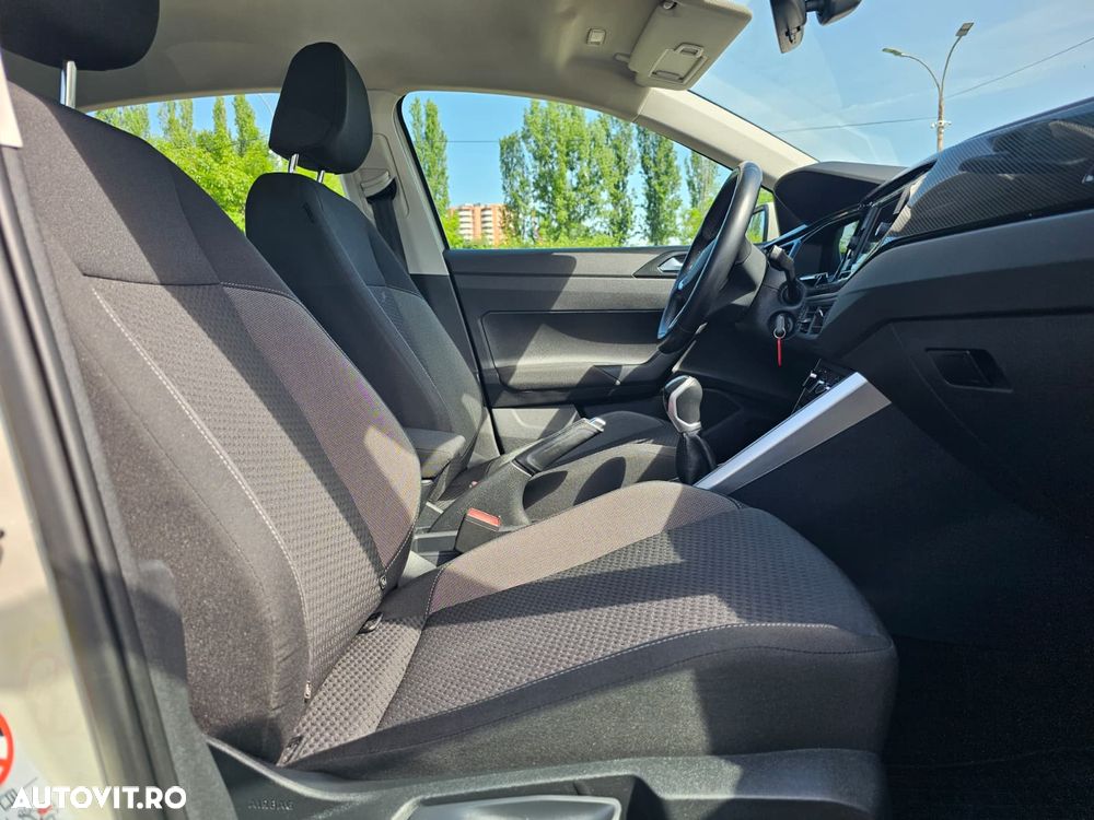 Volkswagen Polo - 12