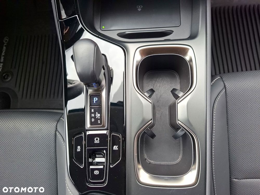 Lexus NX 350h Prestige 2WD - 31