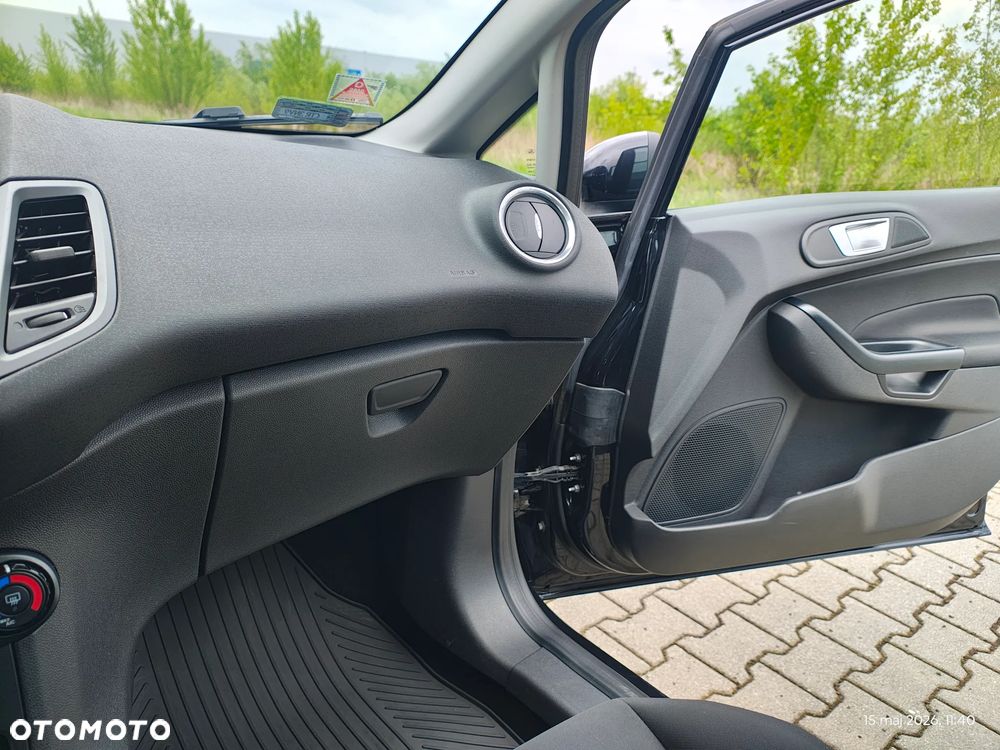 Ford Fiesta 1.0 EcoBoost Trend - 19