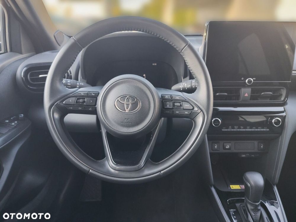 Toyota Yaris Cross Hybrid 1.5 Style AWD - 13