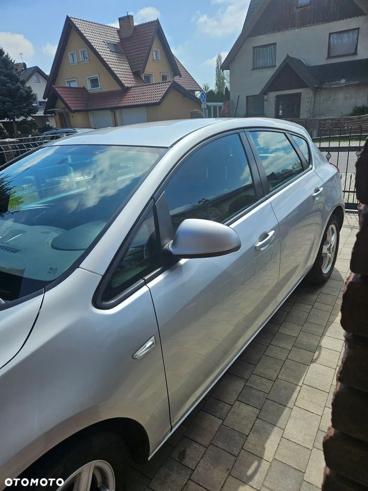Opel Astra 1.7 CDTI Enjoy - 15