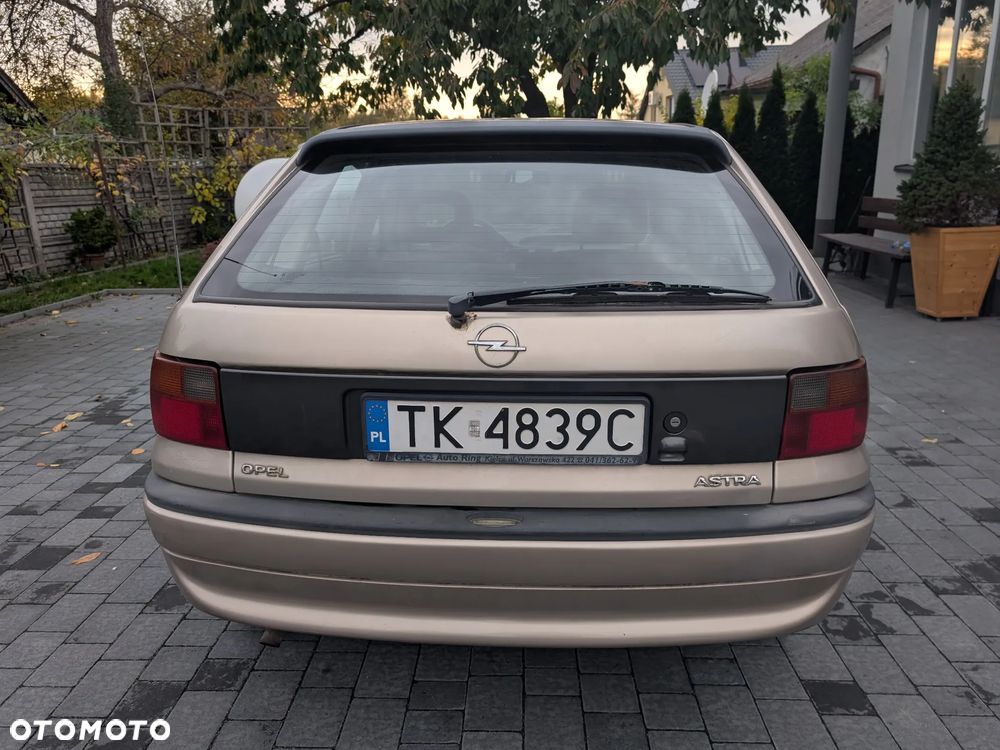 Opel Astra - 7
