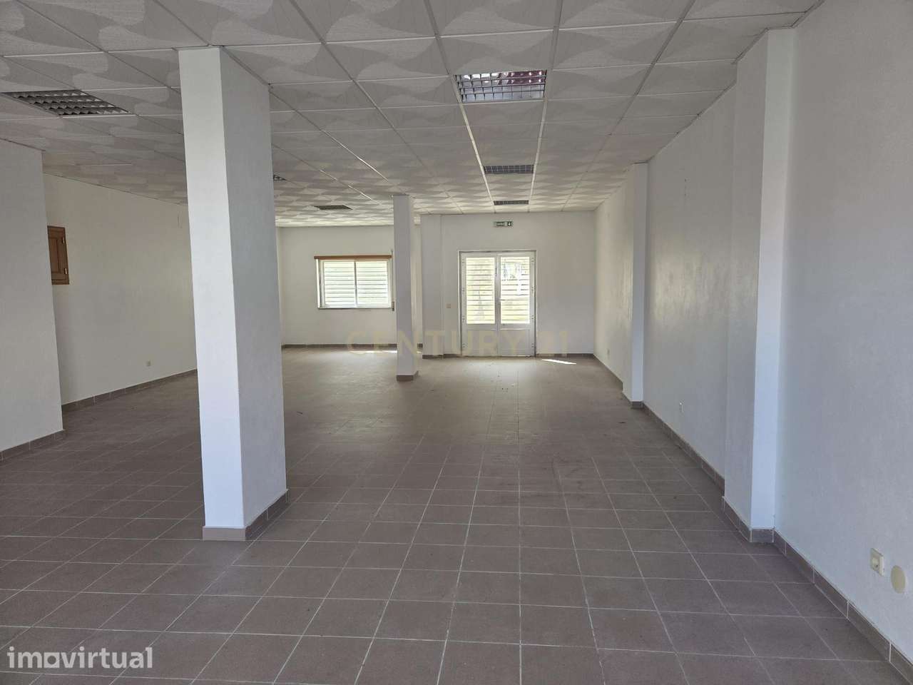 Loja em Casais Marmeleira-Carregado - Grande imagem: 2/18