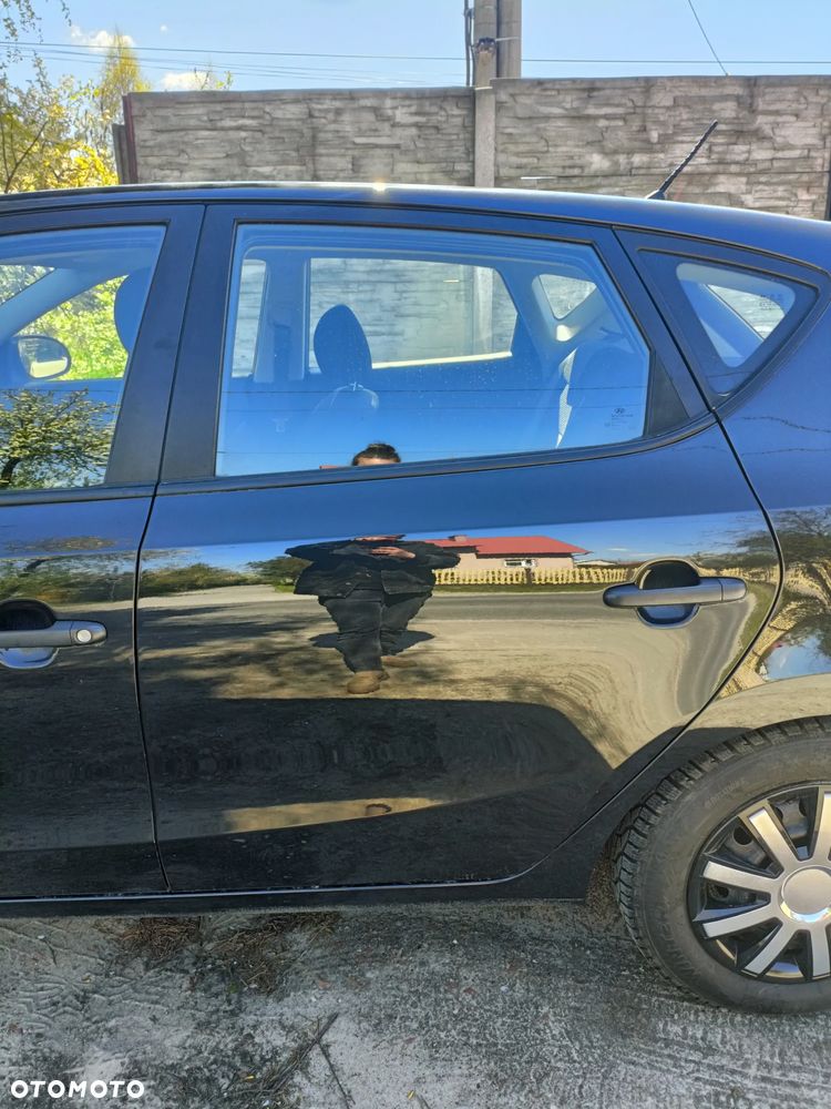 HYUNDAI i30 I 07-12 2009 r. 5D HB 9F drzwi lewy tył lewe tylne LT * - 2