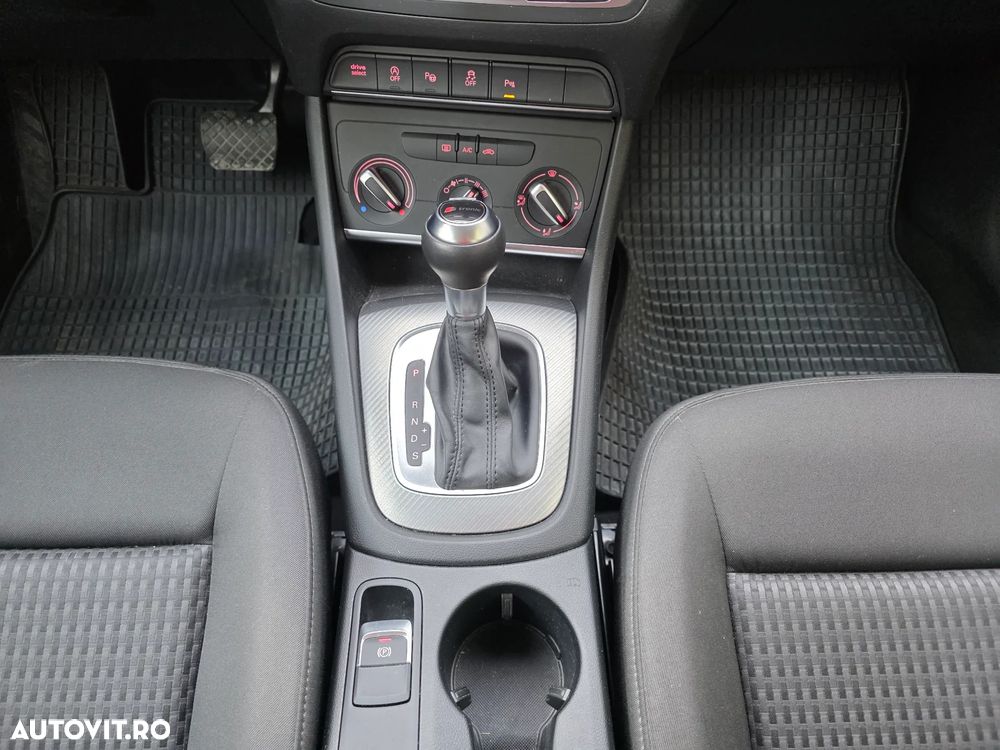 Audi Q3 2.0 TFSI Quattro S tronic sport - 19