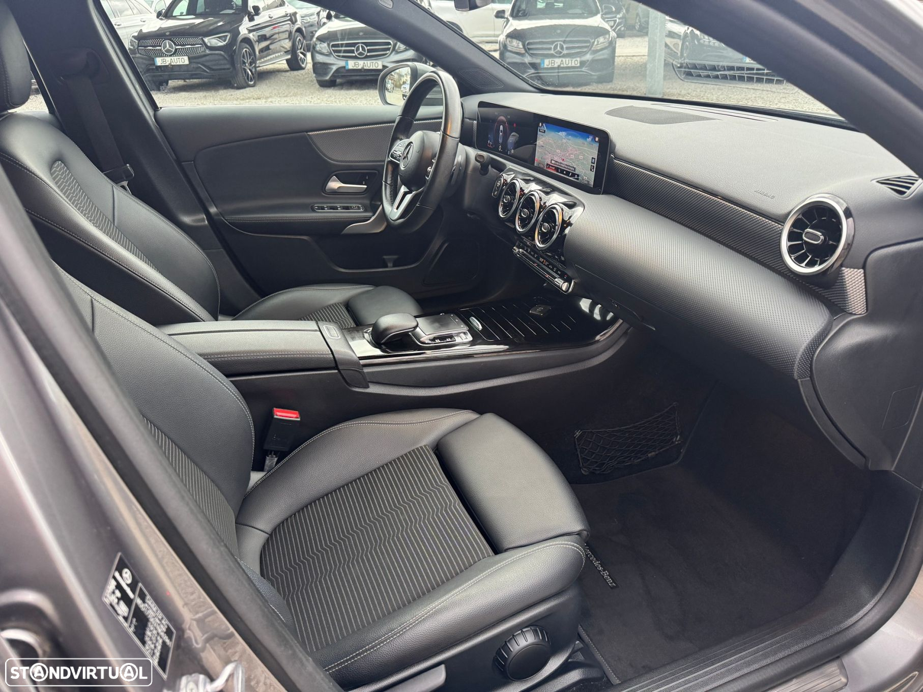 Mercedes-Benz A 180 d Progressive Aut. - 10