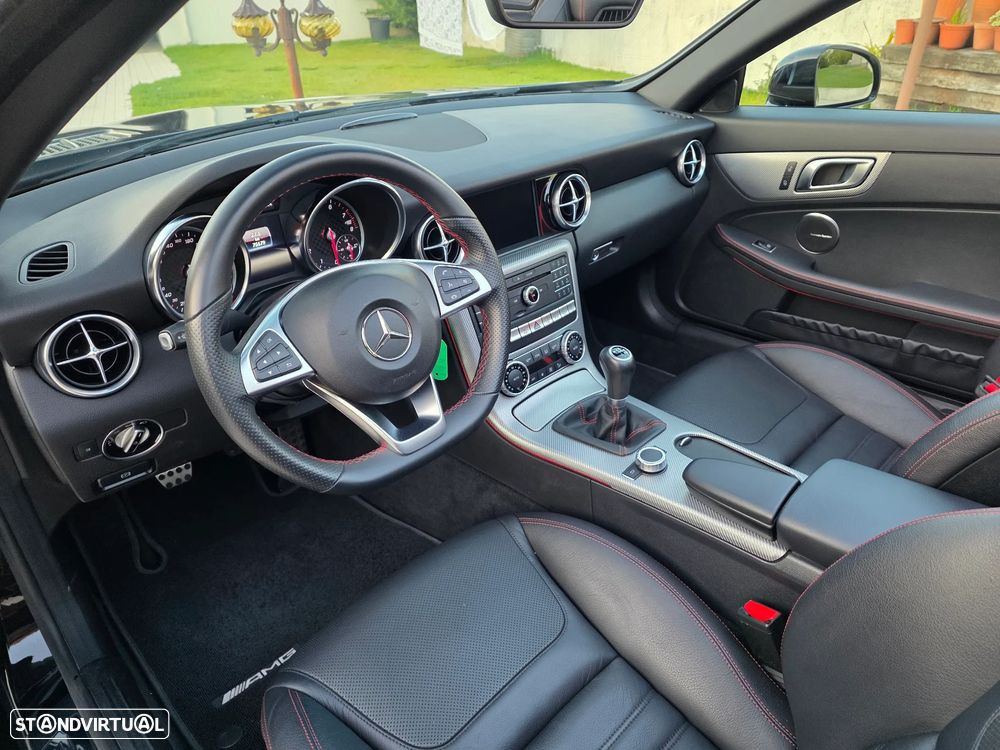 Mercedes-Benz SLC 200 - 27