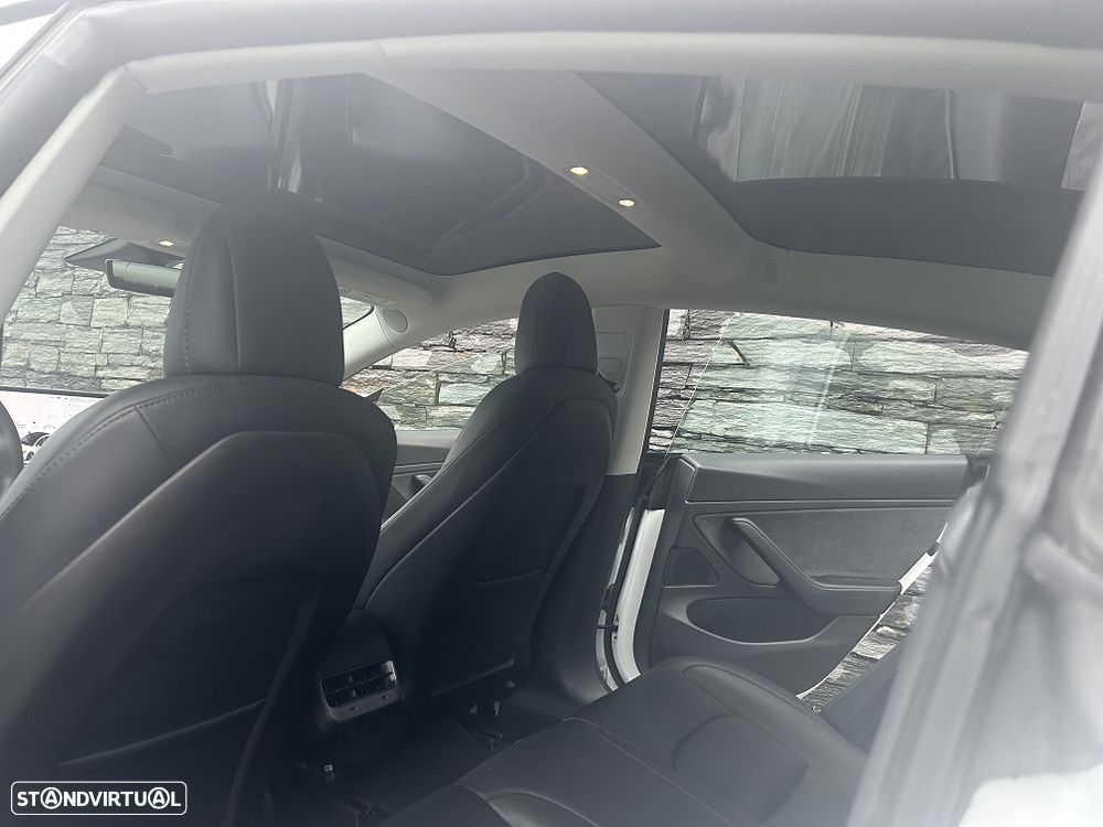 Tesla Model 3 Long Range Tração Integral - 24
