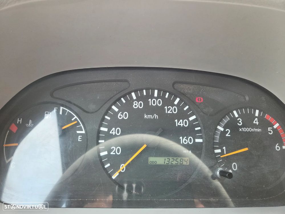 Toyota Dyna 100 tribasculante - 14