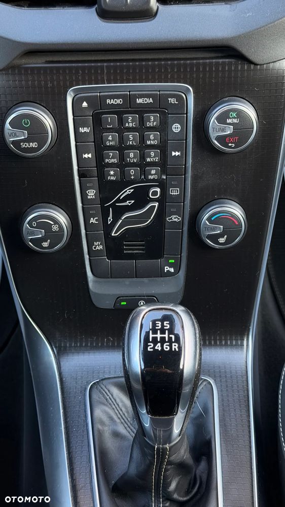 Volvo V40 - 9