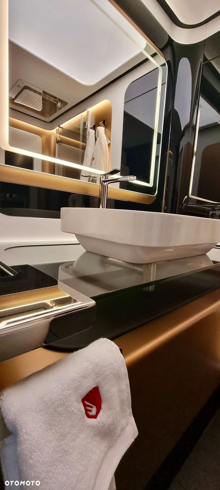 Dembell Land Yacht Elite - 28