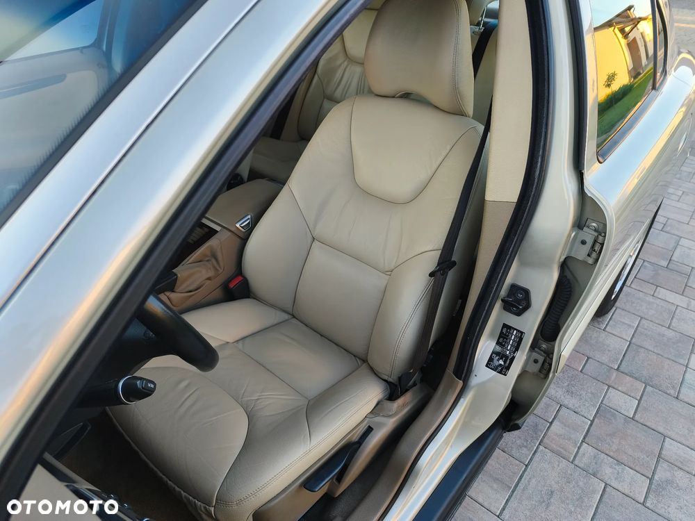 Volvo S60 2.4D Kinetic - 20