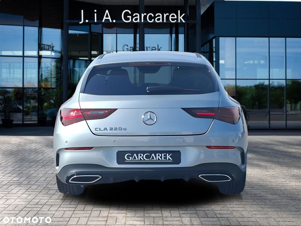 Mercedes-Benz CLA - 5
