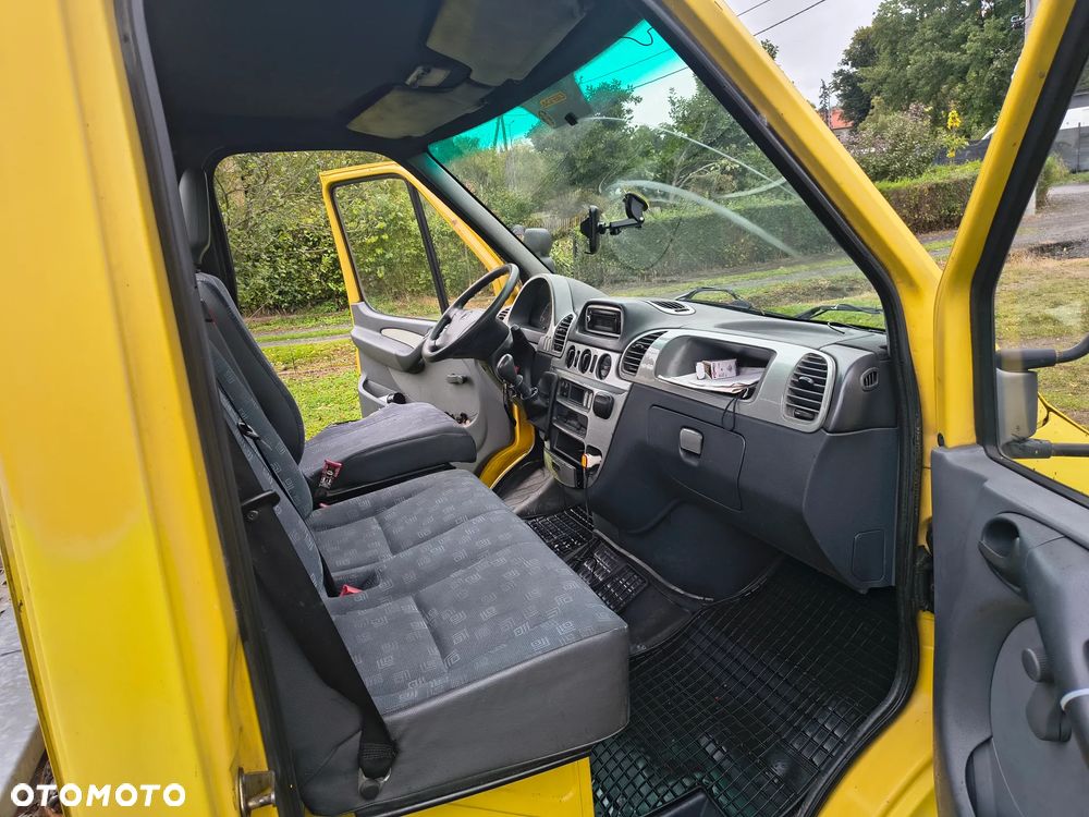 Mercedes-Benz Sprinter - 17
