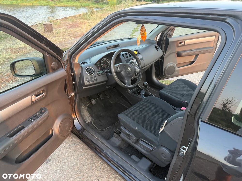 Suzuki Swift 1.3 GLX / Comfort - 16