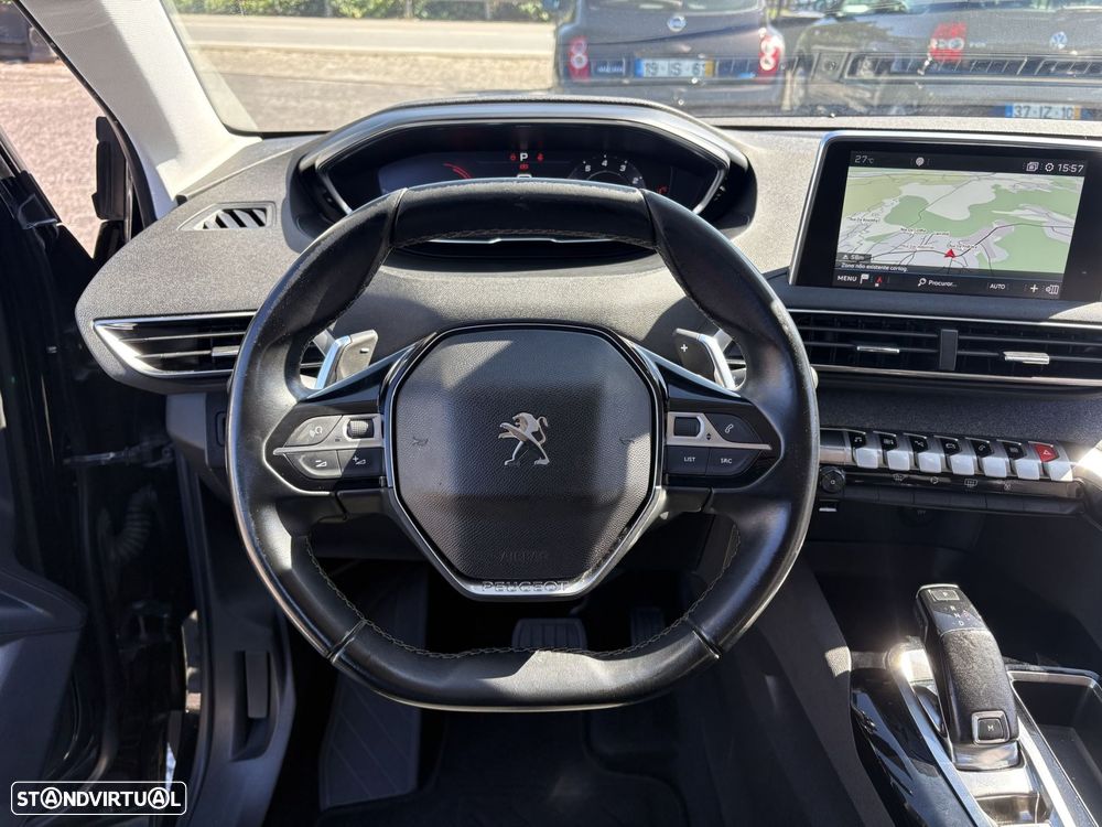 Peugeot 3008 1.2 PureTech Allure EAT8 - 17