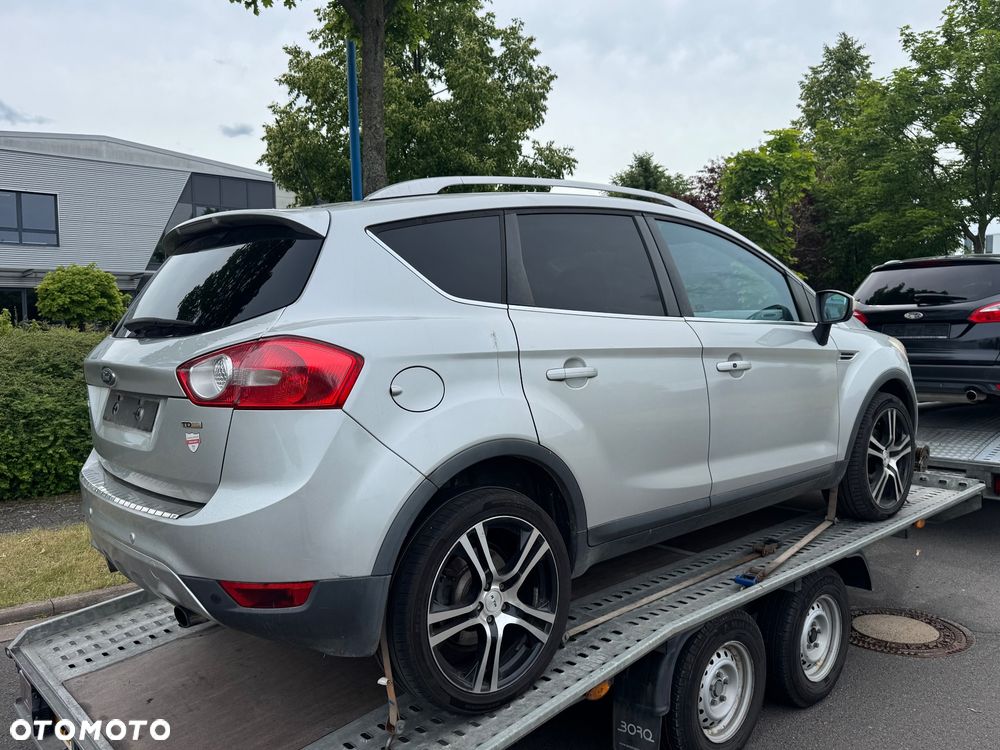 Ford Kuga 2.0 TDCi 4x4 Titanium - 3