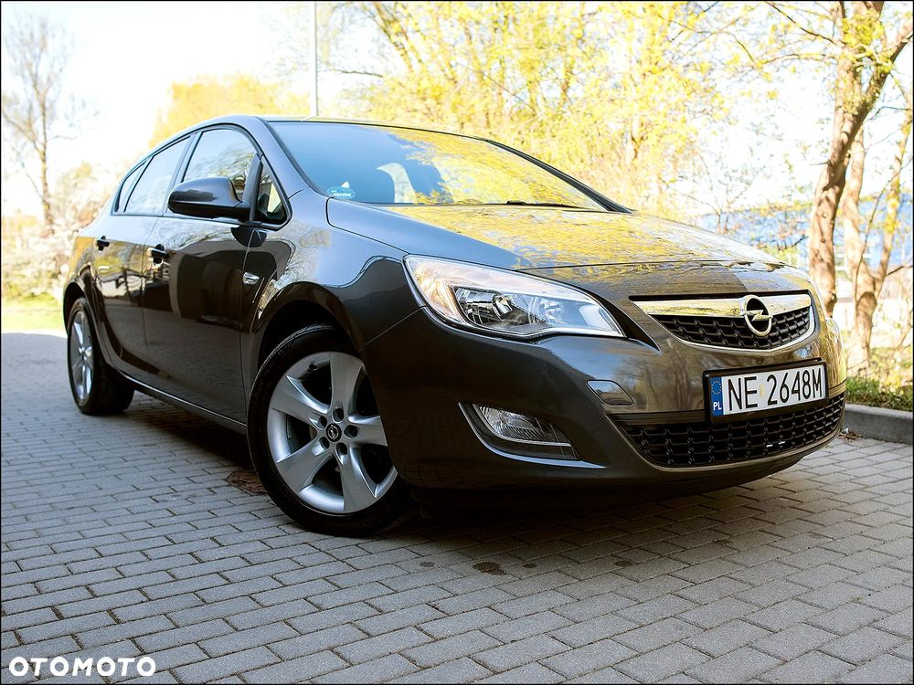 Opel Astra - 9