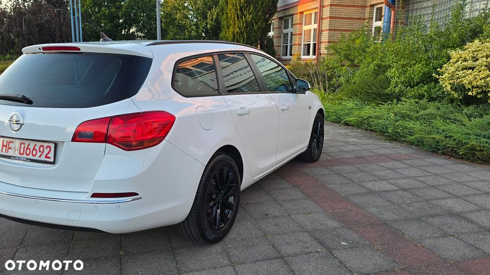 Opel Astra - 34