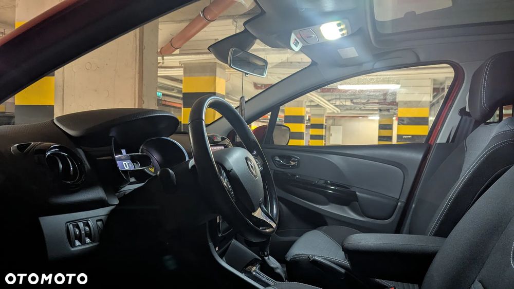 Renault Clio - 2