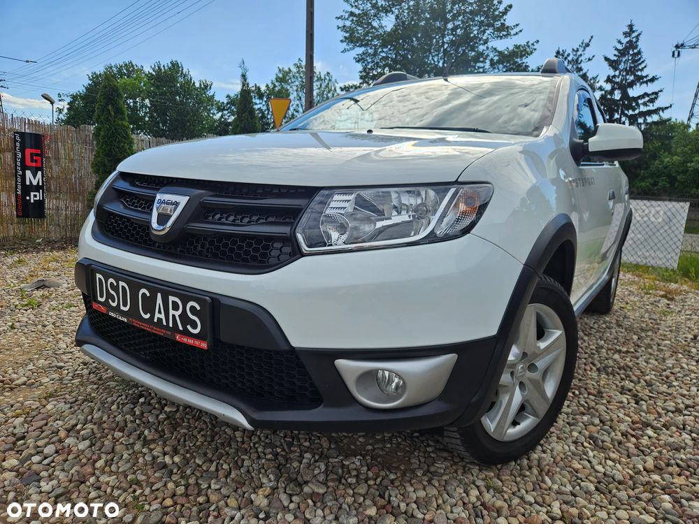 Dacia Sandero TCe 90 Celebration - 1