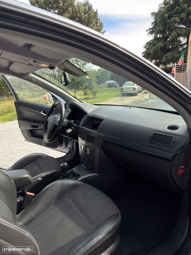 Opel Astra 1.7 CDTI Cosmo M5 - 25