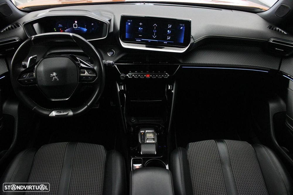 Peugeot 2008 1.5 BlueHDi GT EAT8 - 9