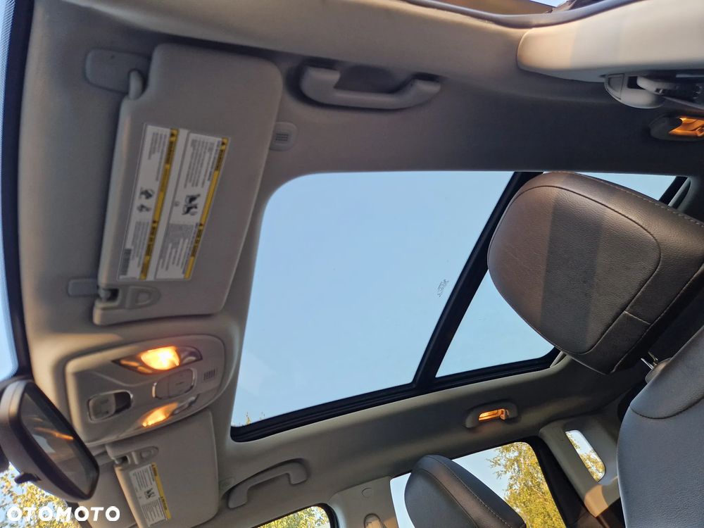 Jeep Compass - 8