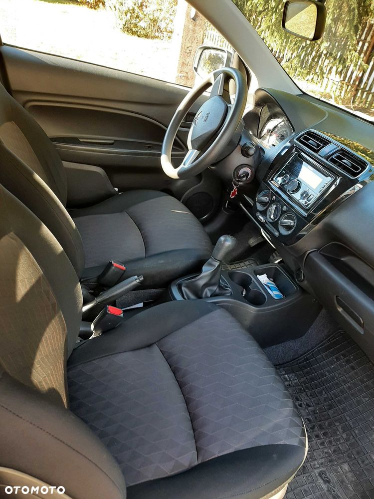 Mitsubishi Space Star - 7
