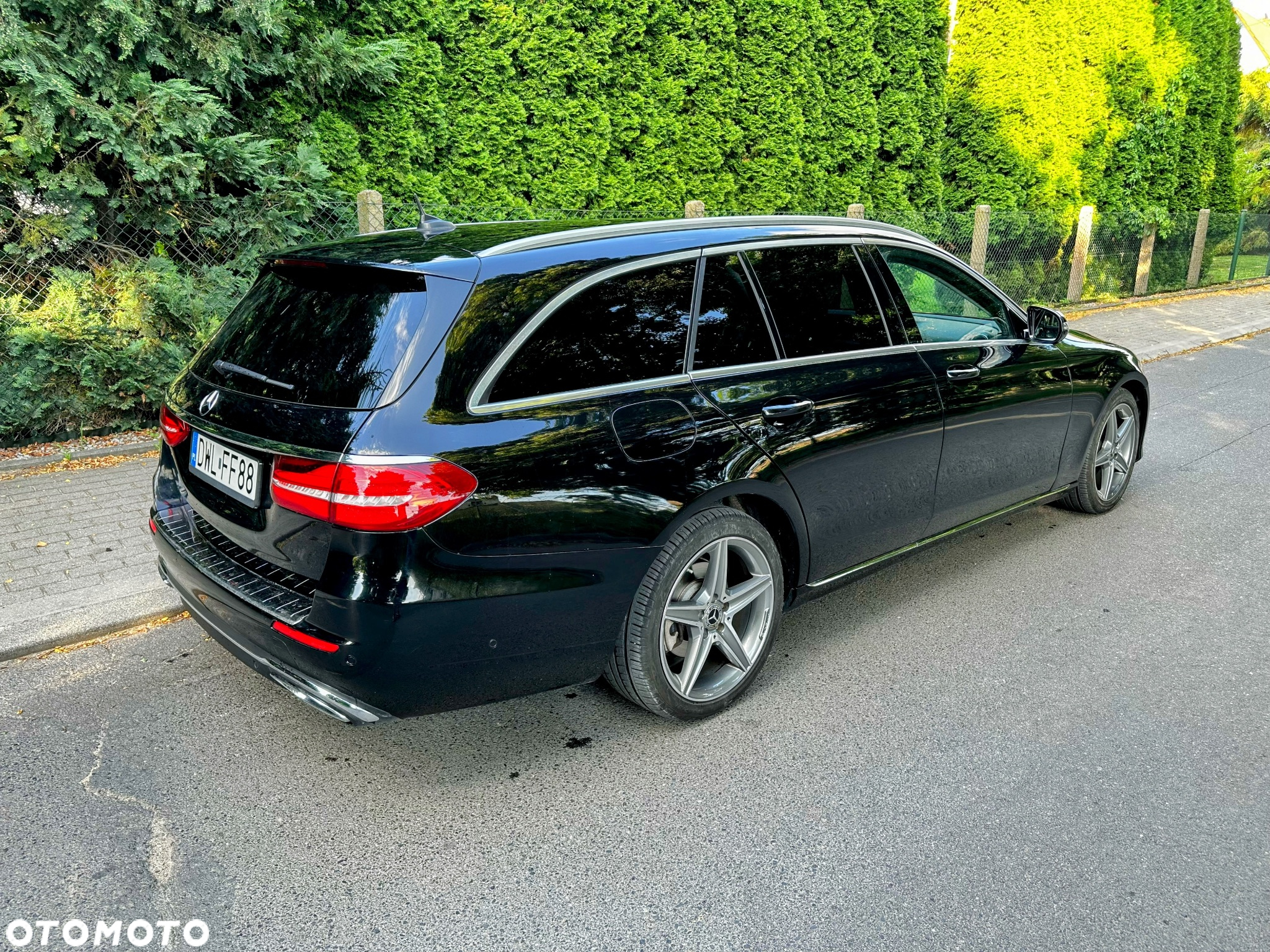 Mercedes-Benz Klasa E 200 d 9G-TRONIC - 3