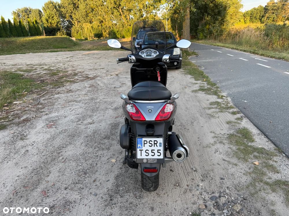 Yamaha X-max - 4