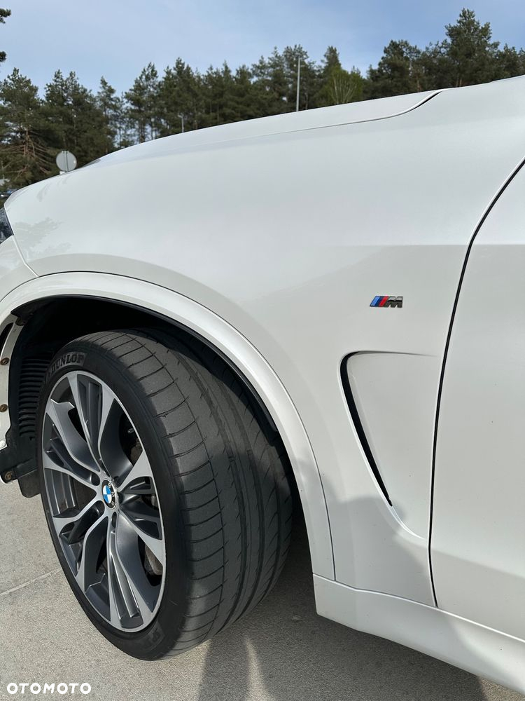 BMW X5 M M50d - 23