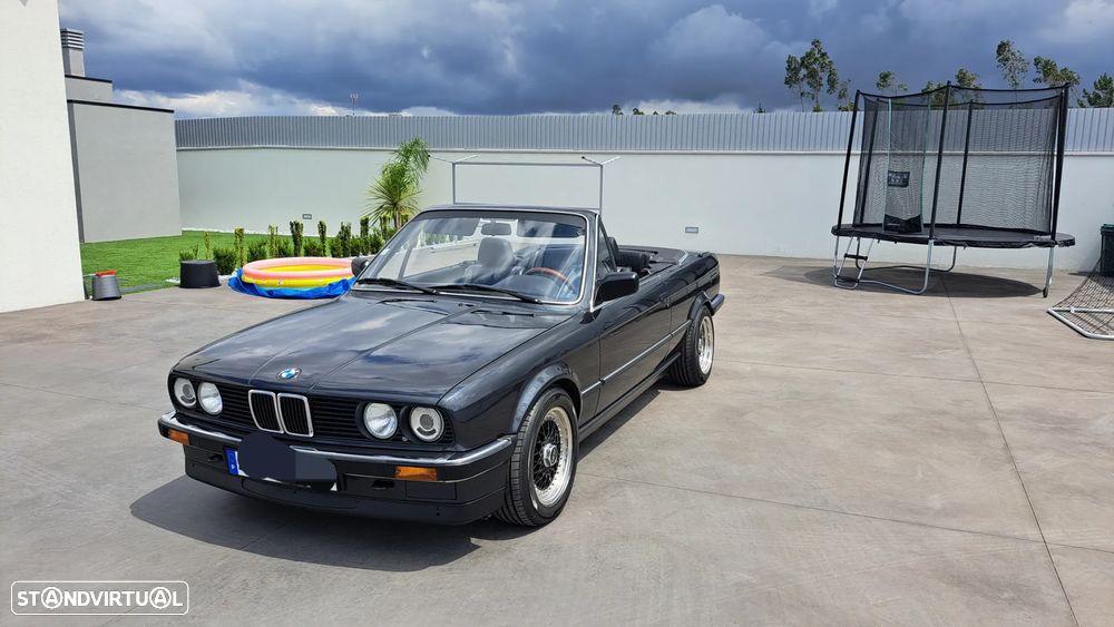 BMW 320 i Cabriolet - 2