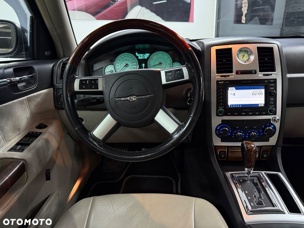 Chrysler 300C 3.0 V6 CRD - 35