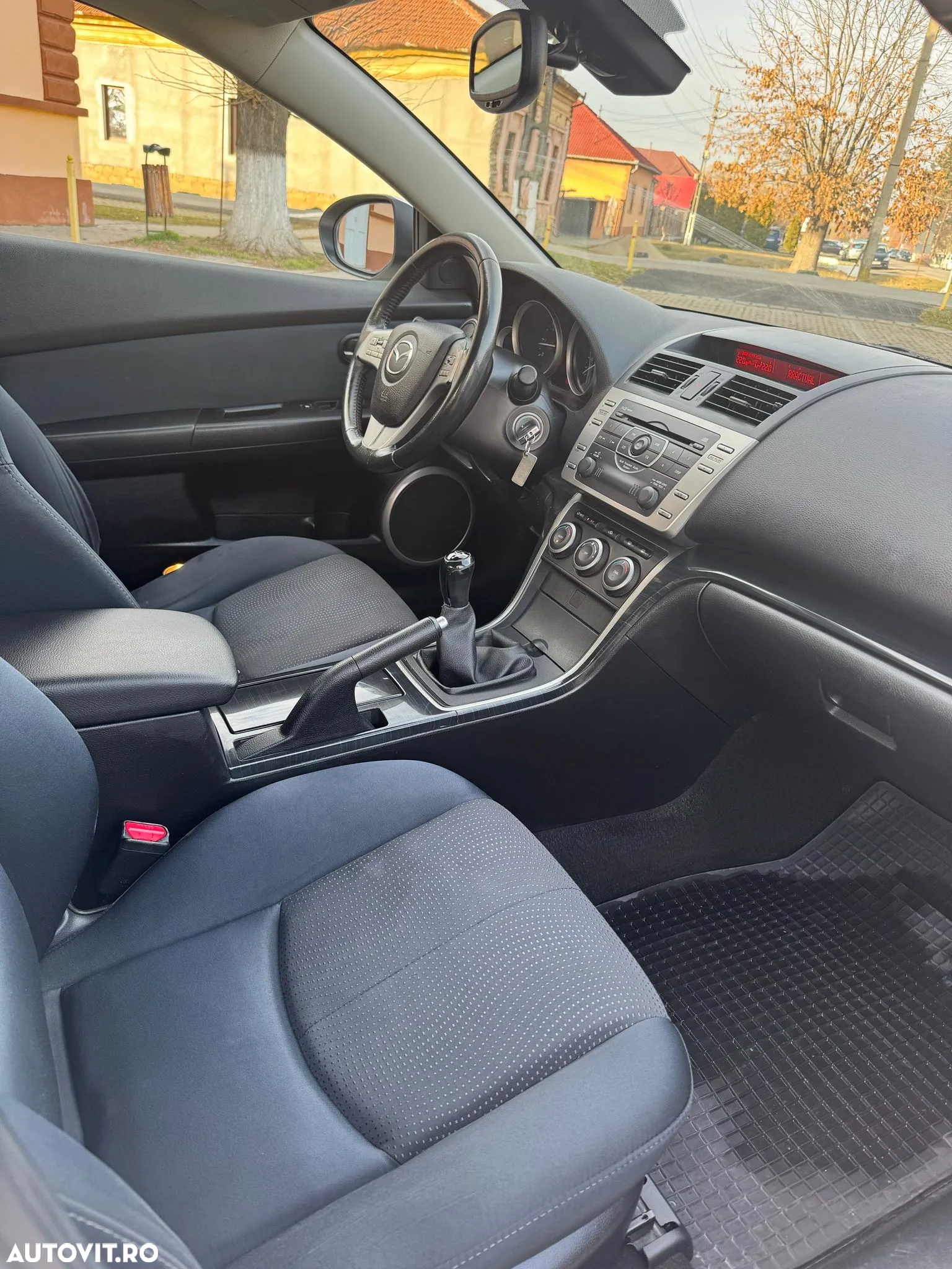 Mazda 6 Sport 2.2 CD DPF Comfort - 6